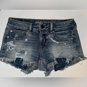 American Eagle Outfitters Super Stretch Distressed Shortie Jean Shorts Size 2.